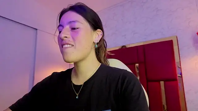 moon winy online show from 02/03/26, 11:48