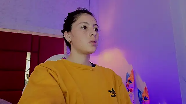 moon winy online show from 04/06/26, 11:22