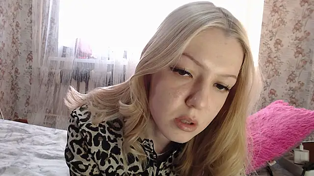 AlexandraXKitty online show from 03/22/26, 02:48