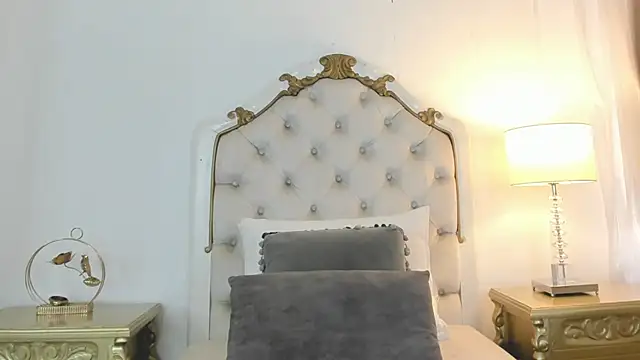 jessi lopez45 online show from 12/14/25, 07:40