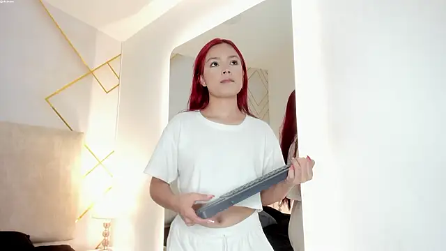 Martinaa Garcia online show from 03/06/26, 07:21