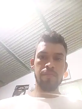 Snapshot of Crisjo29 chatting on 03/09/26, 09:02 Crisjo29 online show from 03/09/26, 09:02