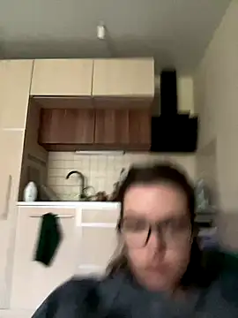 AForgottenElf online show from 10/17/25, 01:25