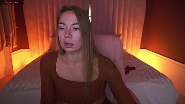 VixenMuse online show from 10/30/25, 08:31