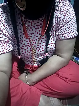 Snapshot of Priyanka-Khan chatting on 05/09/26, 05:29 Priyanka-Khan online show from 05/09/26, 05:29