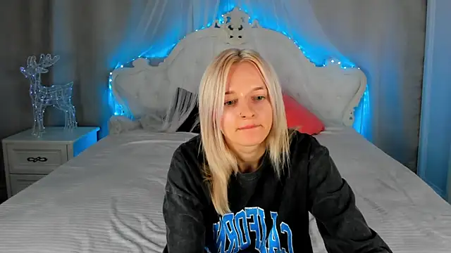 AlessaKiss online show from 05/04/26, 02:07