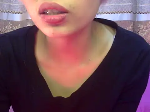 Snapshot of fairyy_tale chatting on 12/13/25, 08:14 fairyy tale online show from 12/13/25, 08:14