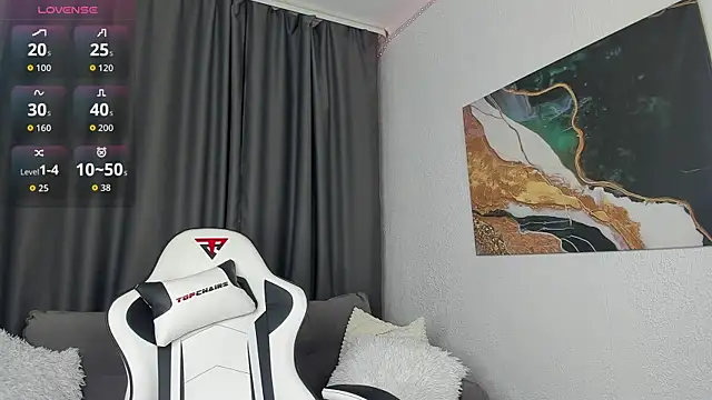 bella xx   online show from 11/25/25, 03:06