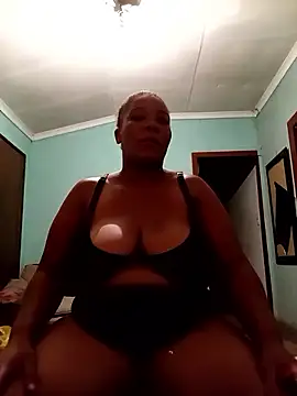 boobsqueenxo online show from 02/19/26, 09:11