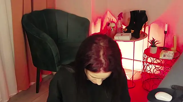 IzieCarter online show from 02/07/26, 06:06