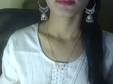 Shezi N online show from 02/05/26, 01:49