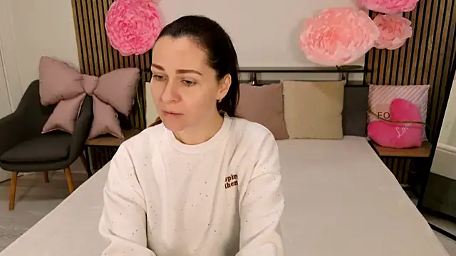 DitaNoir online show from 02/10/26, 07:23