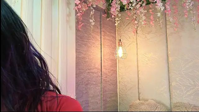 Snapshot of Rynka_ chatting on 06/14/26, 04:36 Rynka online show from 06/14/26, 04:36