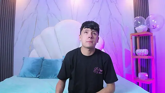 hoot booys  online show from 03/05/26, 08:38