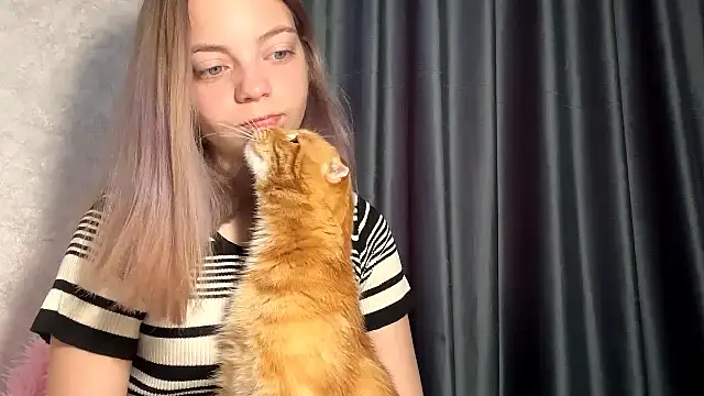 Snapshot of WrithenStub chatting on 10/24/25, 07:05 WrithenStub online show from 10/24/25, 07:05