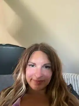 kinkysarahx online show from 06/07/26, 01:48