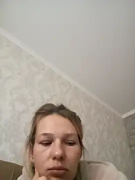 Coare Cindy online show from 10/24/25, 10:44