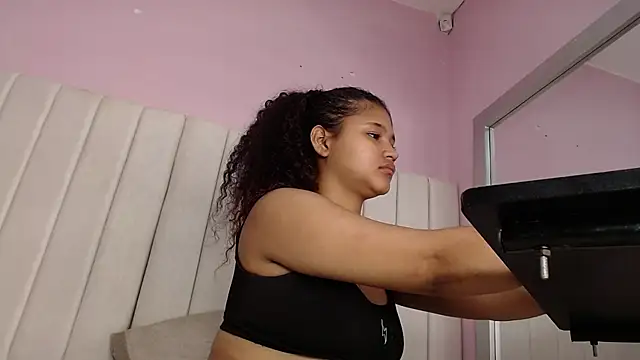 miel alisha online show from 01/10/26, 11:45