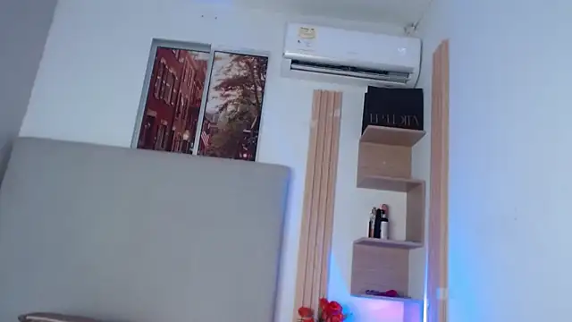 miel alisha online show from 03/12/26, 12:55