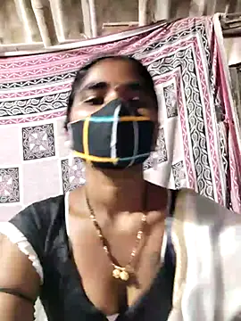 Snapshot of sarika-telugu chatting on 10/22/25, 04:02 sarika-telugu online show from 10/22/25, 04:02