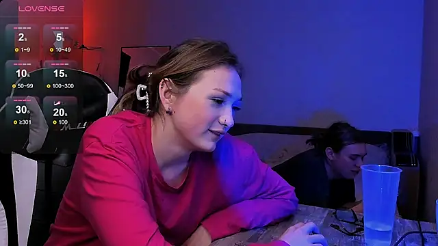 lina nik online show from 10/19/25, 11:27