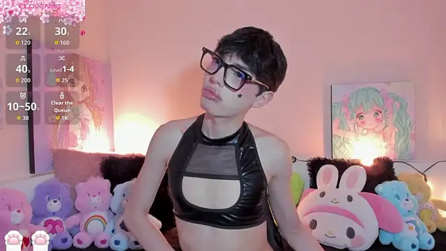 Strawberry Kitty  online show from 02/16/26, 04:19