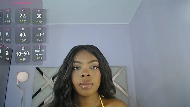 Snapshot of Maiacharris_ chatting on 05/19/26, 12:22 Maiacharris online show from 05/19/26, 12:22