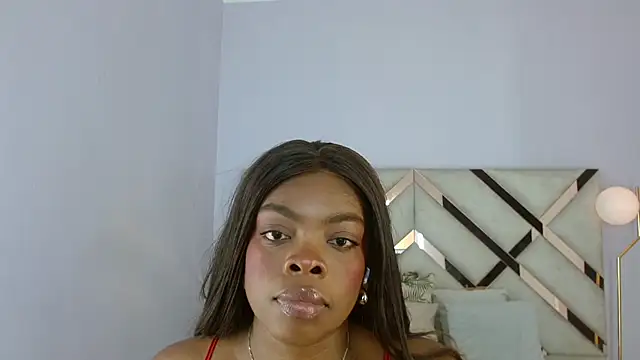 Snapshot of Maiacharris_ chatting on 07/14/26, 12:11 Maiacharris online show from 07/14/26, 12:11