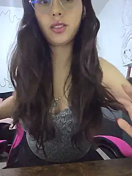 Alissun  online show from 07/04/26, 12:28