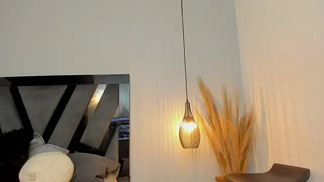 Amelia Brixton online show from 03/28/26, 04:56