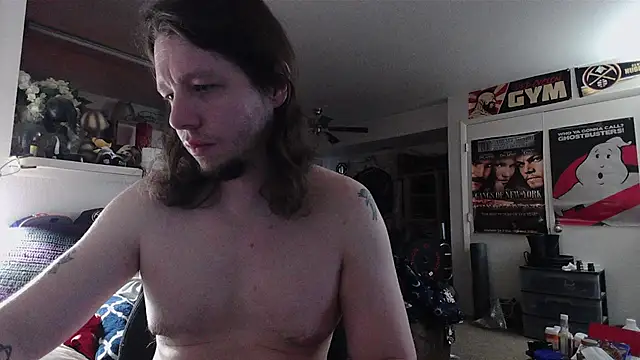 biggerisbetter12 online show from 02/11/26, 12:26