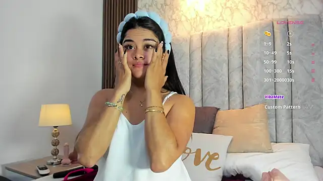 goddessfeetxx online show from 11/22/25, 09:36