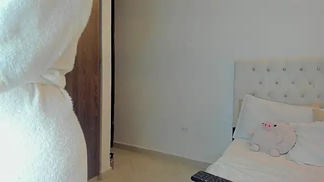 goddessfeetxx online show from 04/21/26, 07:28