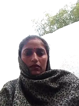 Pooja shre online show from 11/19/25, 02:55