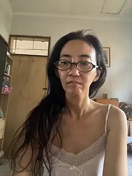 princessD077 online show from 10/26/25, 06:41