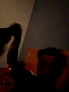 Snapshot of Orlao25cm chatting on 10/29/25, 03:09 Orlao25cm online show from 10/29/25, 03:09