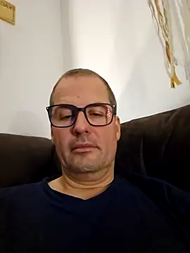 GermanMadMatt online show from 10/17/25, 05:43