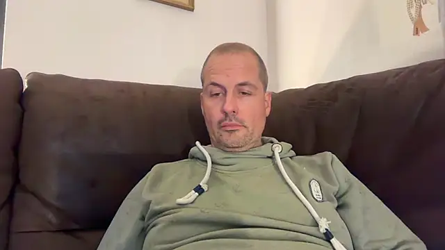 GermanMadMatt online show from 10/19/25, 05:24