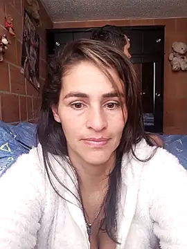 AmeliHoney online show from 10/19/25, 02:18