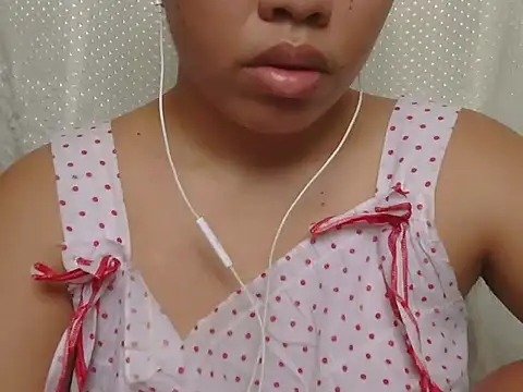 Snapshot of ChubbyButty chatting on 04/28/26, 02:27 ChubbyButty online show from 04/28/26, 02:27