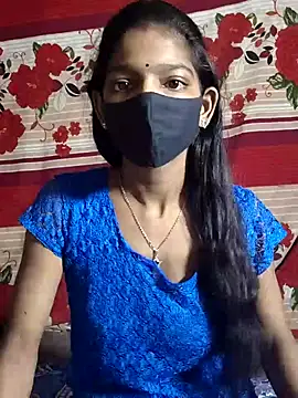 Itz Aisha   online show from 12/03/25, 06:32