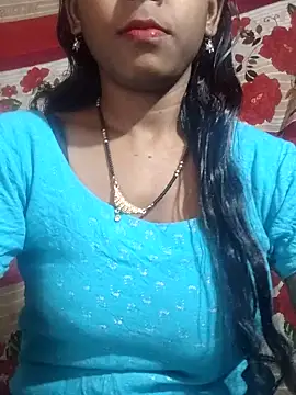 Itz Aisha   online show from 02/17/26, 05:26