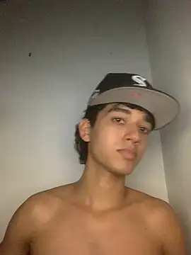 Alex king17 online show from 04/21/26, 10:12