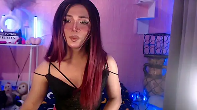 Snapshot of Katesy12 chatting on 06/11/26, 12:43 Katesy12 online show from 06/11/26, 12:43