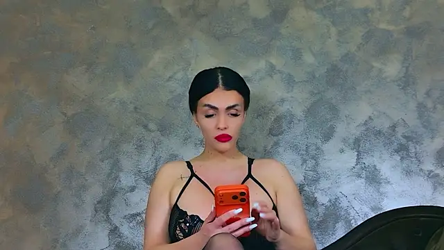 Snapshot of KimWilmes chatting on 05/08/26, 01:49 KimWilmes online show from 05/08/26, 01:49