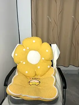 zxcvbnmqwas213 online show from 11/12/25, 01:55