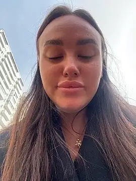 KiraSunshine online show from 04/05/26, 06:10