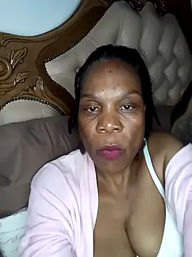 Hotcougar online show from 10/28/25, 07:27