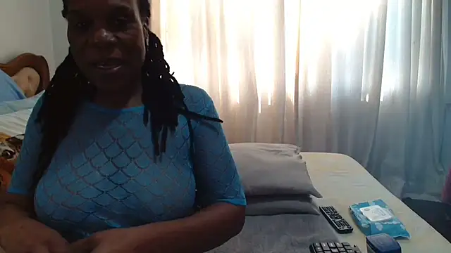 Hotcougar online show from 05/05/26, 07:38