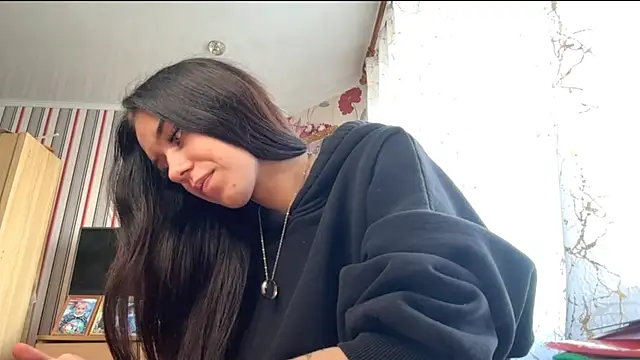 LoreleiFolta online show from 11/01/25, 11:23